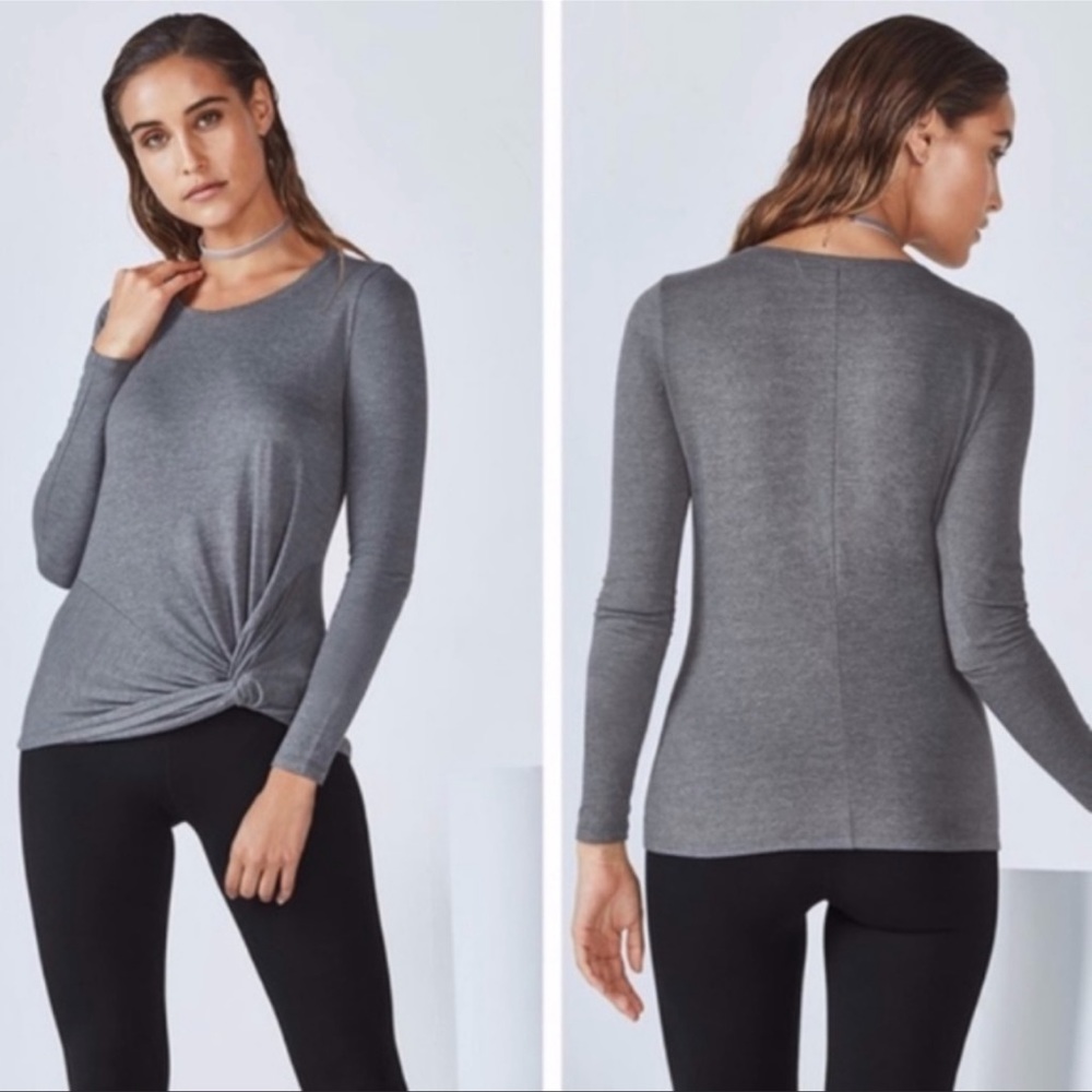 Fabletics Twist Front Top Long Sleeve Tee Size XL Hera Grey